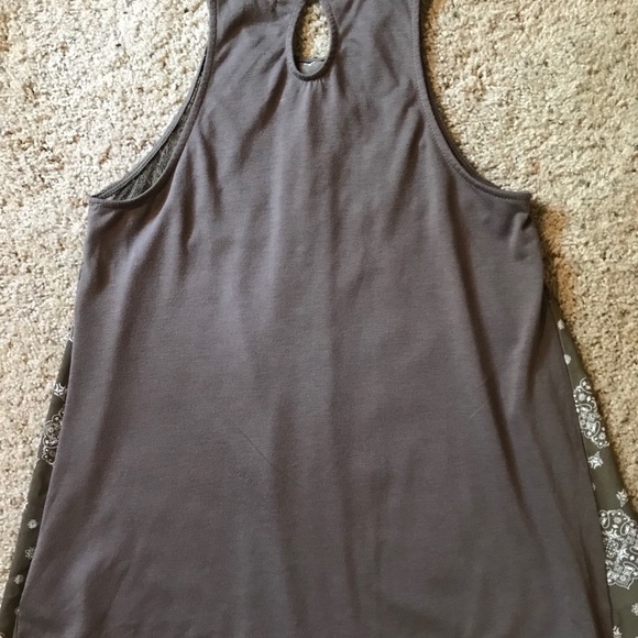 Taylor & Sage tank - Picture 4 of 4